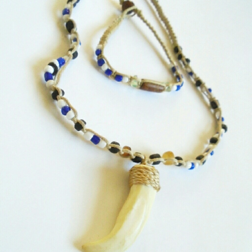 Tooth choker necklace + bracelet